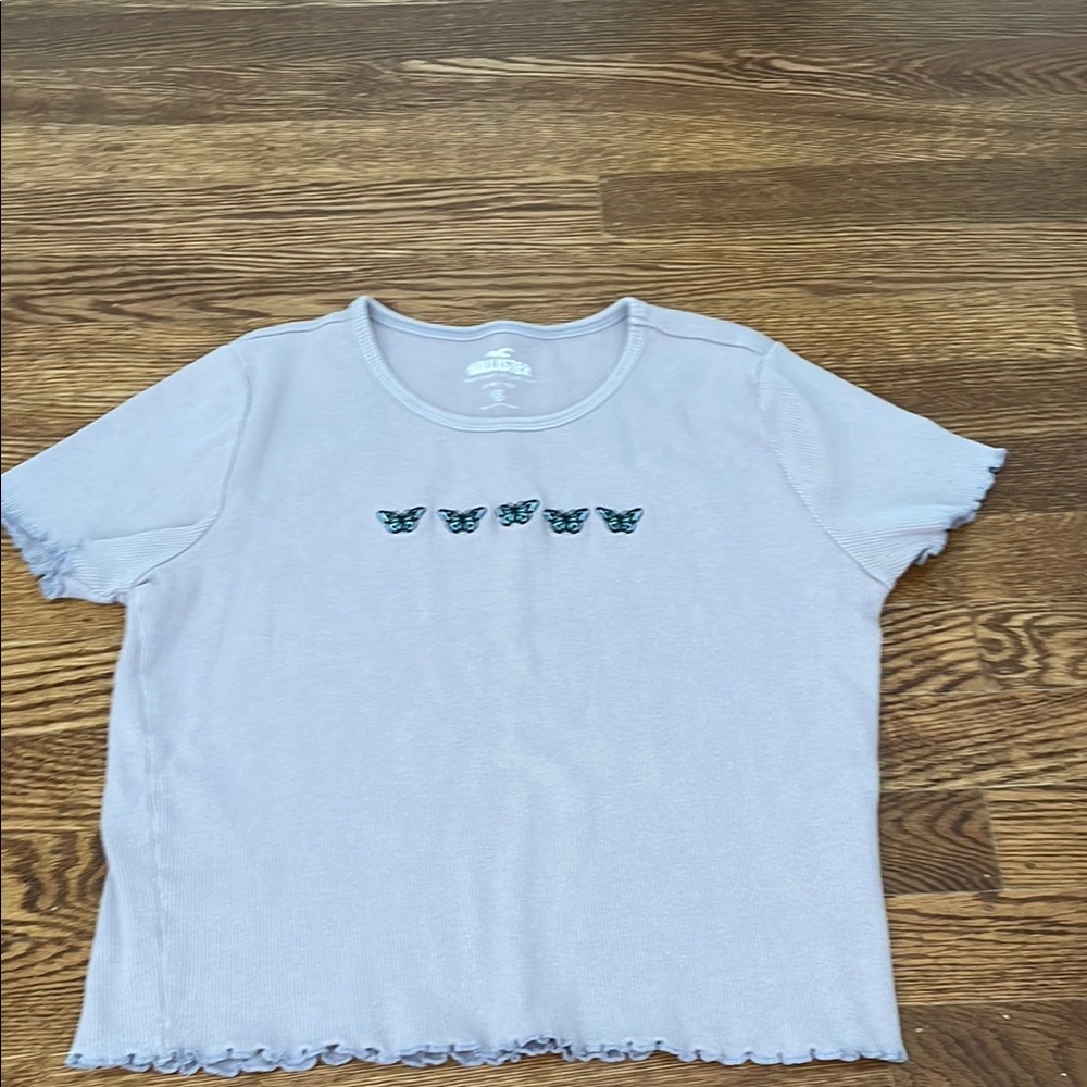 Hollister Light Gray Crop Top with Butterfly Design